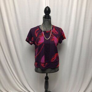 Worthington Top Womens Size Medium Petite Purple Red Stretch Short Sleeve Shirt
